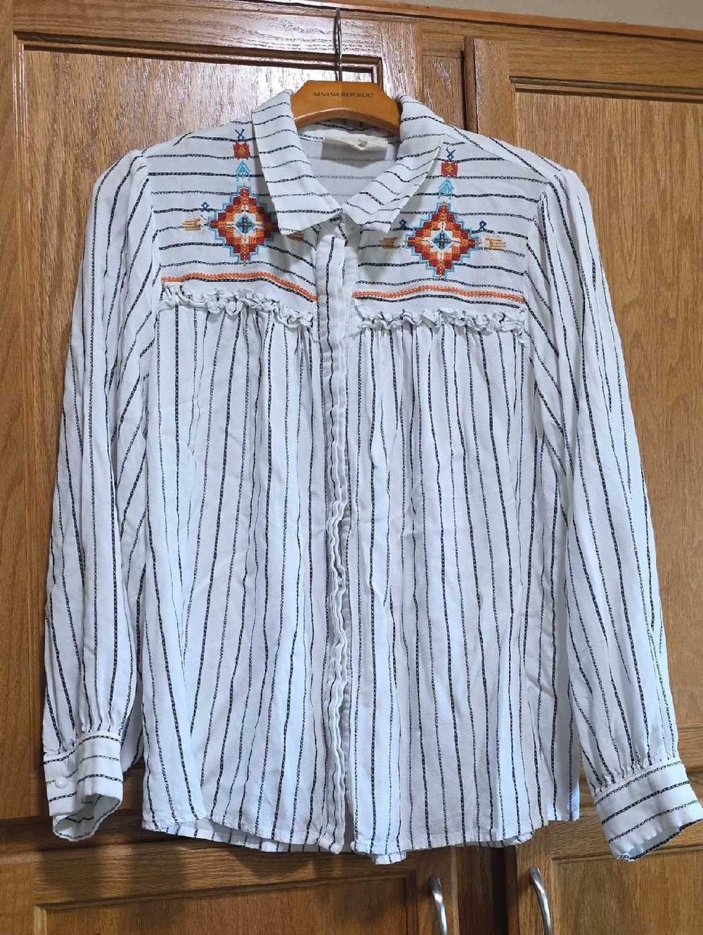 Savannah Jane Embroidered Aztec Buffalo Button Up Balloon Sleeve Blouse
